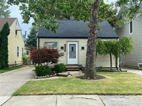 The current Trulia Estimate for 20451 Huntington Ave is $240,100. . Houses for rent in harper woods mi